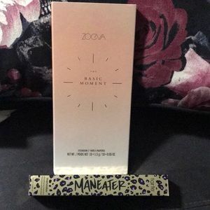 The Basic Moment Eyeshadow